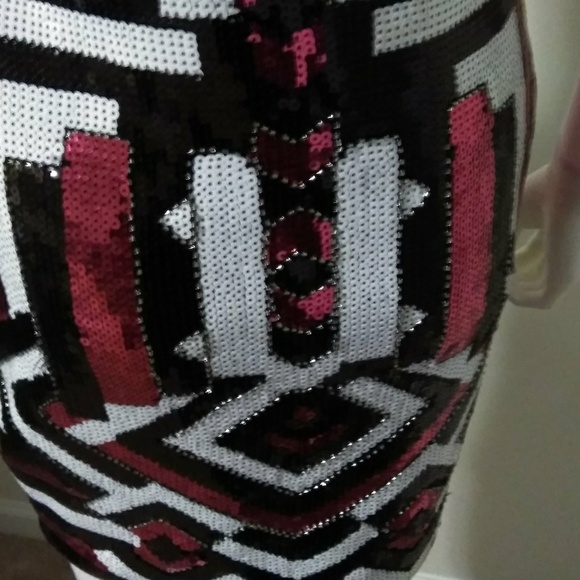 HOT! NWT sequined BEBE mini - Picture 3 of 6